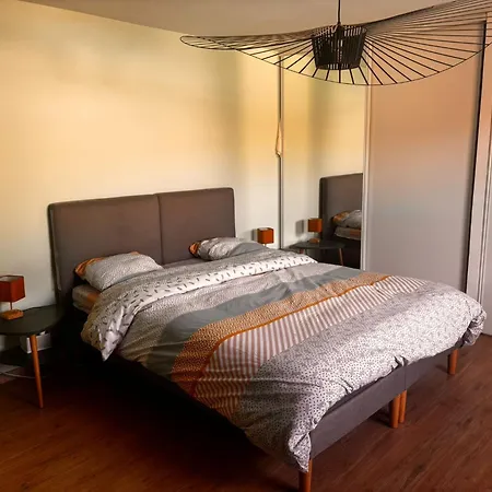 Apartamento Beau Avec Piscine Chauffée Gigean